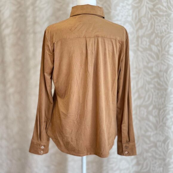 NWT Grace Faux Suede Button Down Shirt‎ Tan Long Sleeve Collared Size XS - Picture 3 of 8